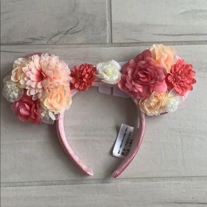 Minnie Flower Ears.